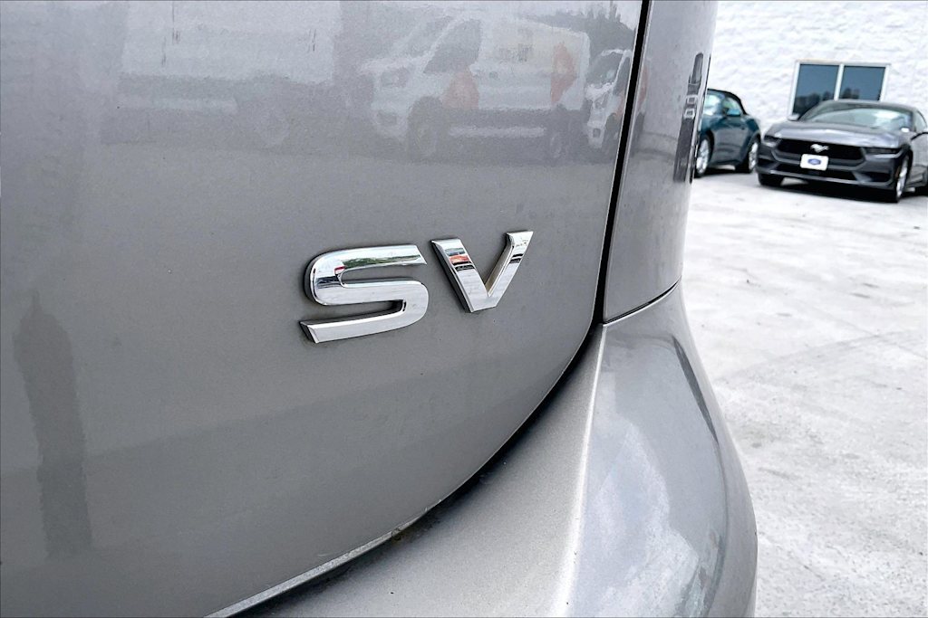 Thumbnail: 2011 Nissan Quest - 7