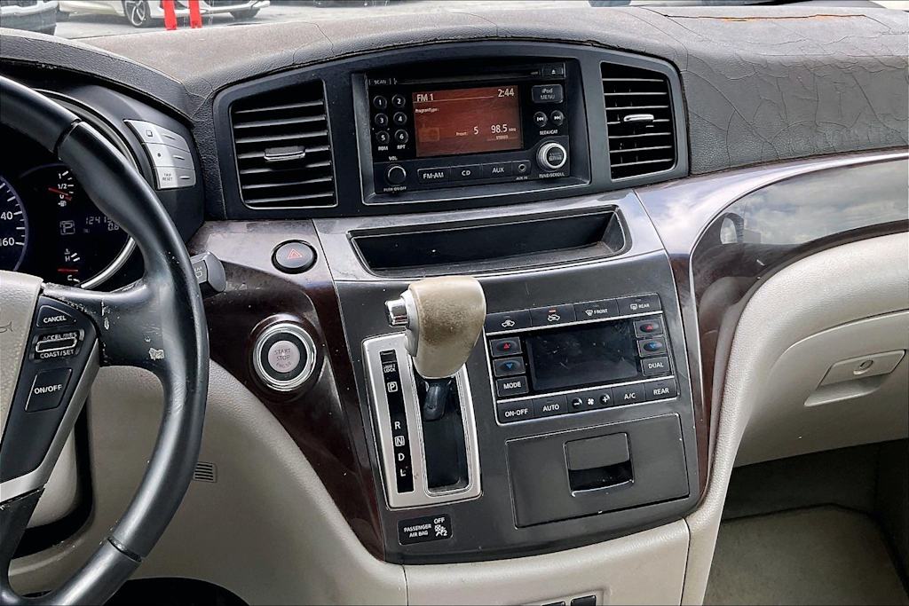Thumbnail: 2011 Nissan Quest - 15