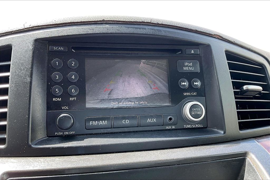 Thumbnail: 2011 Nissan Quest - 26