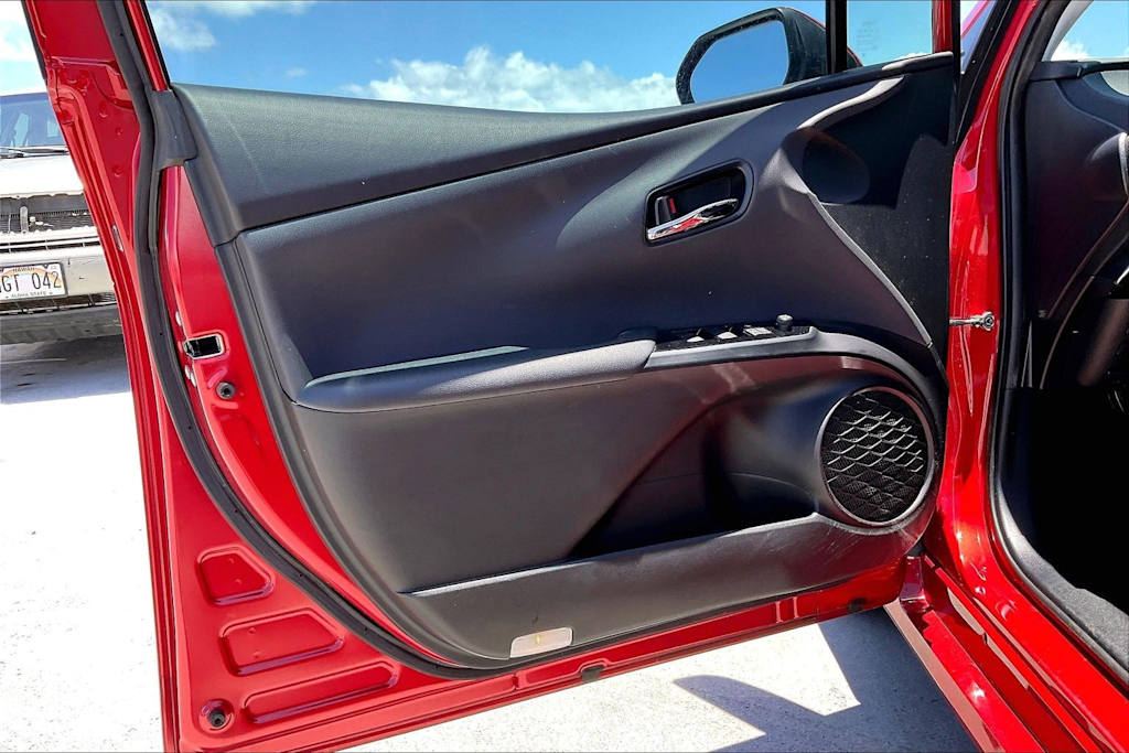 Thumbnail: 2022 Toyota Prius Prime - 27