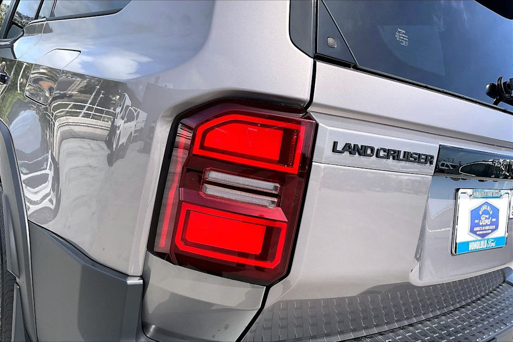 Thumbnail: 2027 Toyota Land Cruiser - 32