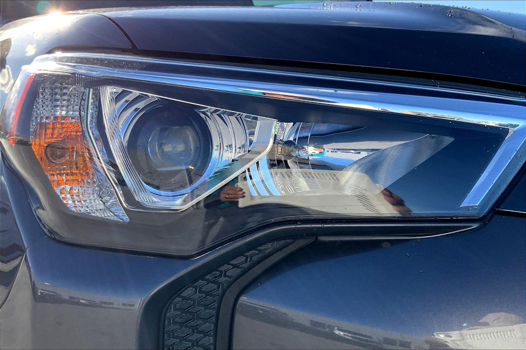 2021 Toyota 4Runner SR5 31
