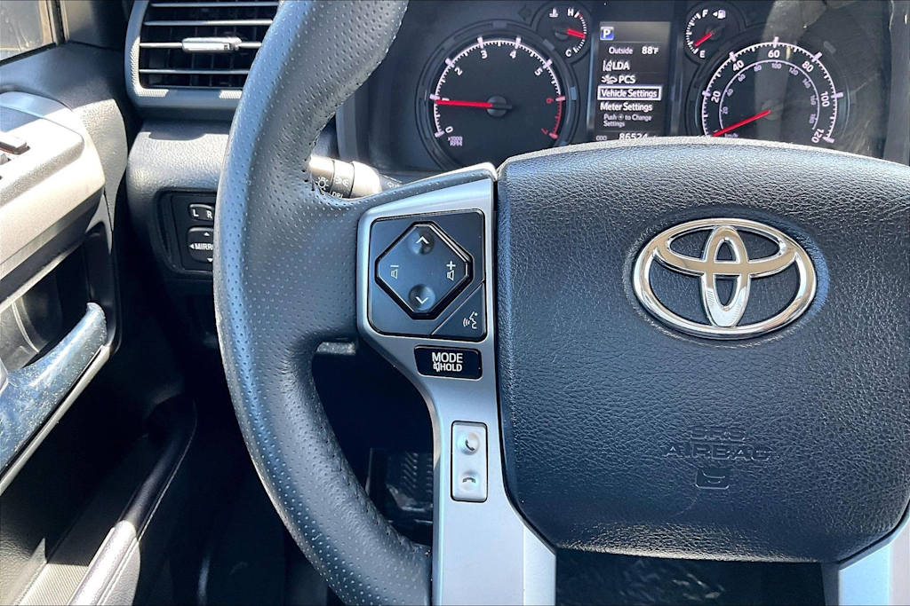 Thumbnail: 2021 Toyota 4Runner - 25