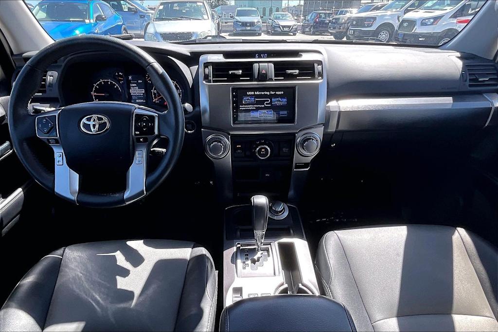Thumbnail: 2021 Toyota 4Runner - 10