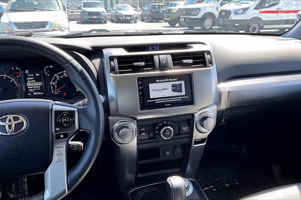 Thumbnail: 2021 Toyota 4Runner - 15