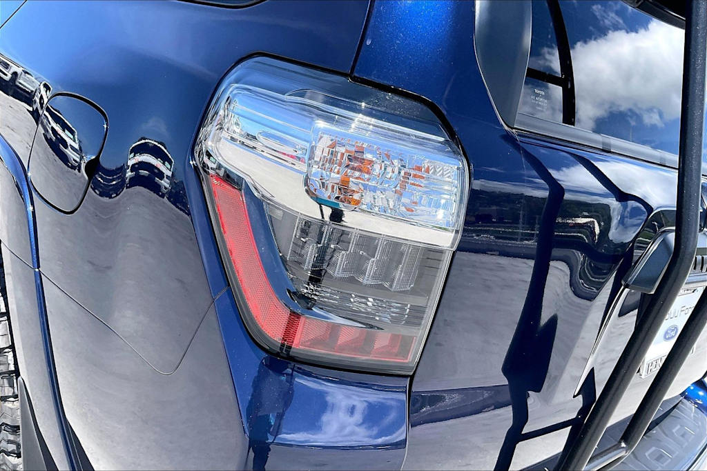 Thumbnail: 2024 Toyota 4Runner - 32