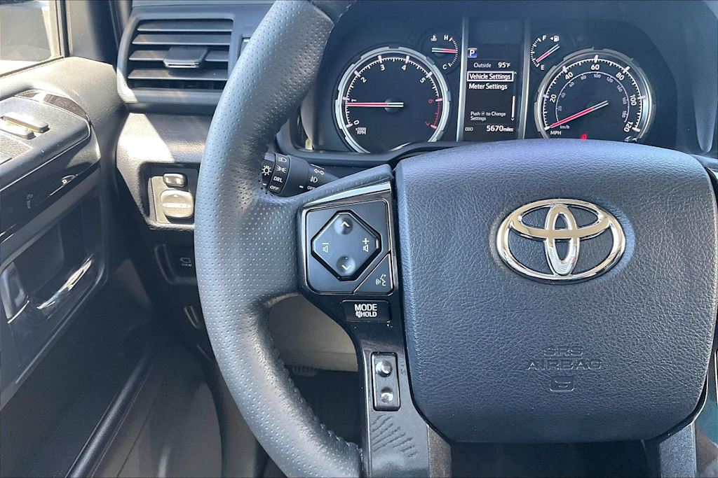 Thumbnail: 2024 Toyota 4Runner - 24