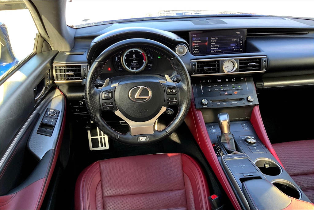 Thumbnail: 2018 Lexus RC - 14