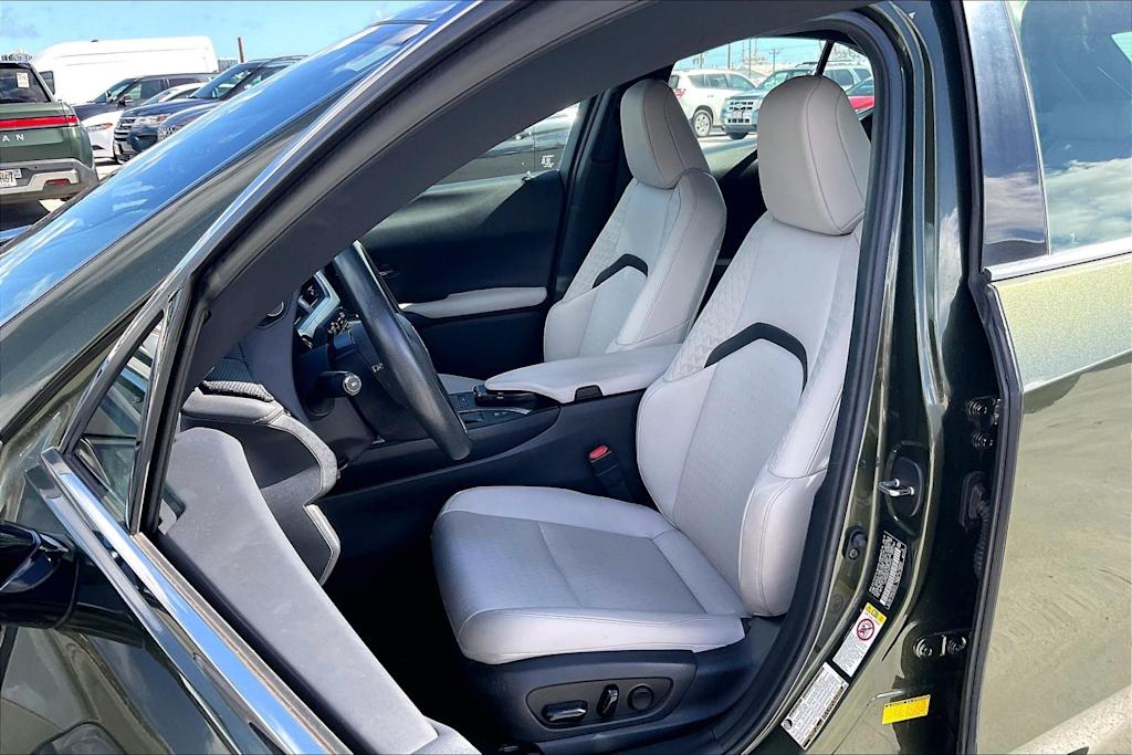 Thumbnail: 2019 Lexus UX - 11