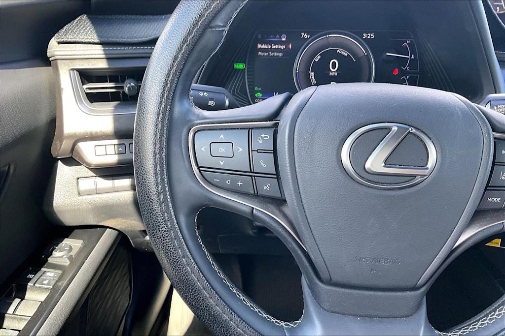 Thumbnail: 2019 Lexus UX - 25