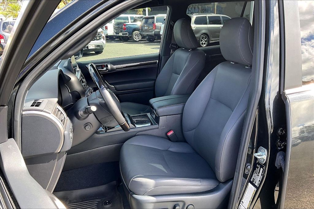 Thumbnail: 2023 Lexus GX - 11