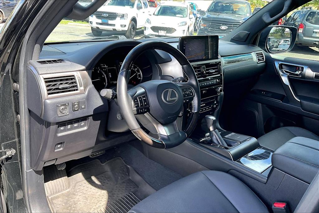 Thumbnail: 2023 Lexus GX - 2