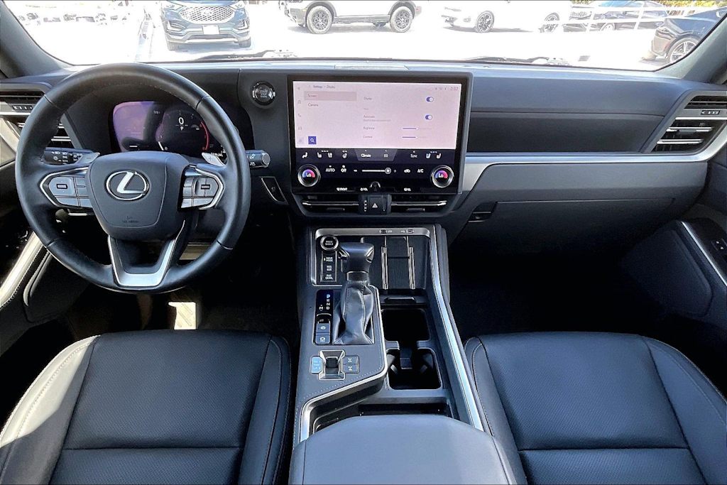 Thumbnail: 2024 Lexus ES - 10