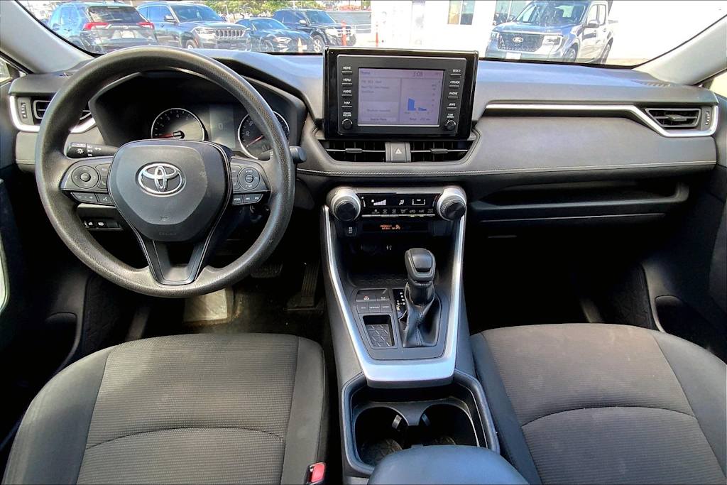 Thumbnail: 2019 Toyota RAV4 - 10