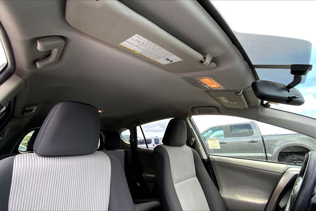 Thumbnail: 2013 Toyota RAV4 - 30