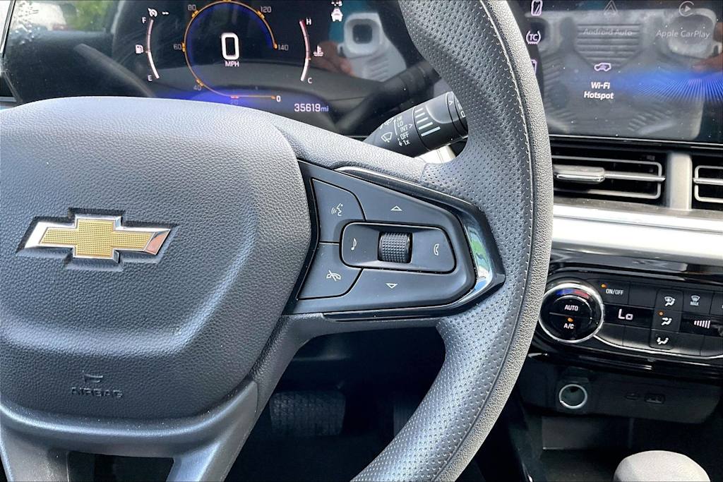 Thumbnail: 2025 Chevrolet Trax - 26