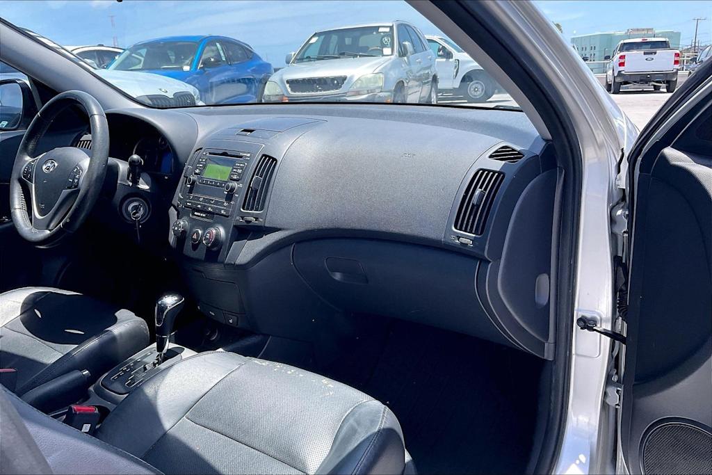Thumbnail: 2012 Hyundai Elantra - 15