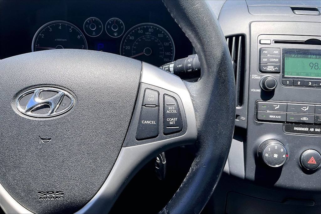 Thumbnail: 2012 Hyundai Elantra - 25