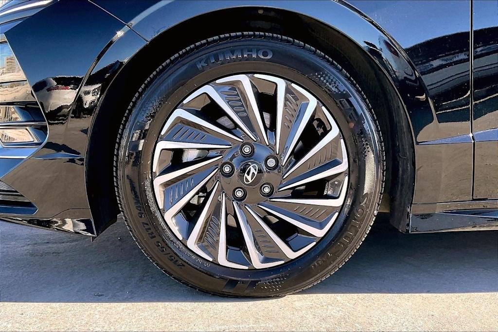 Thumbnail: 2024 Hyundai Sonata - 7