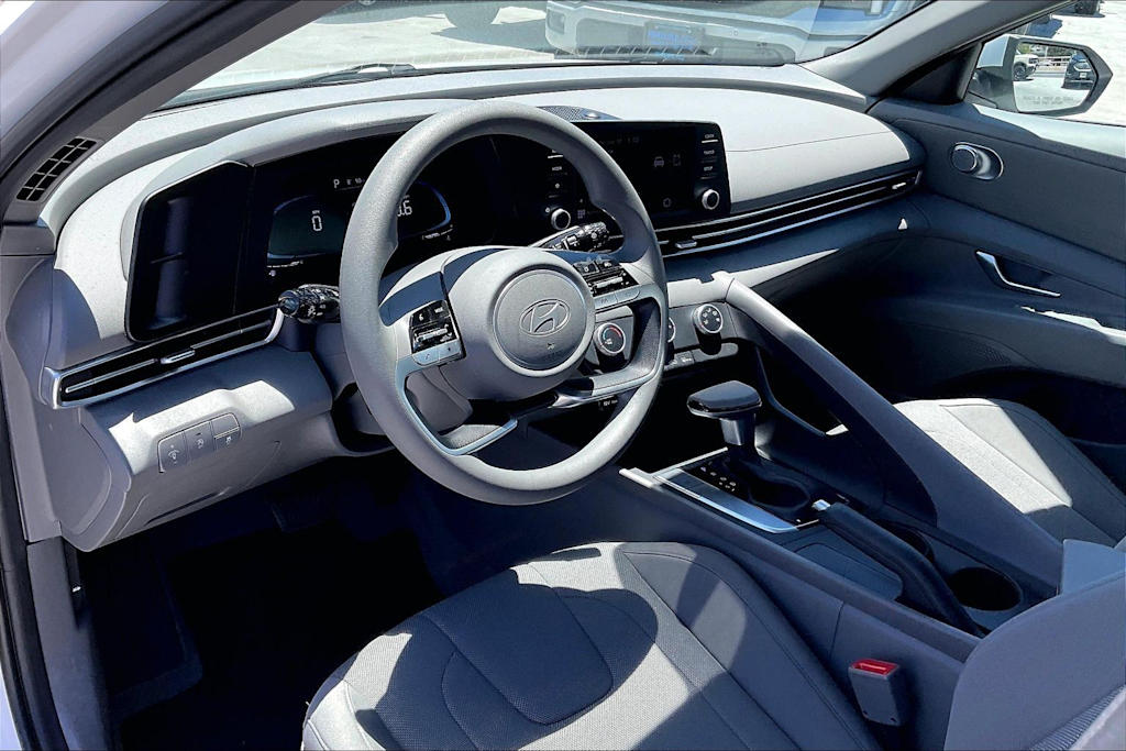 Thumbnail: 2024 Hyundai Elantra - 2
