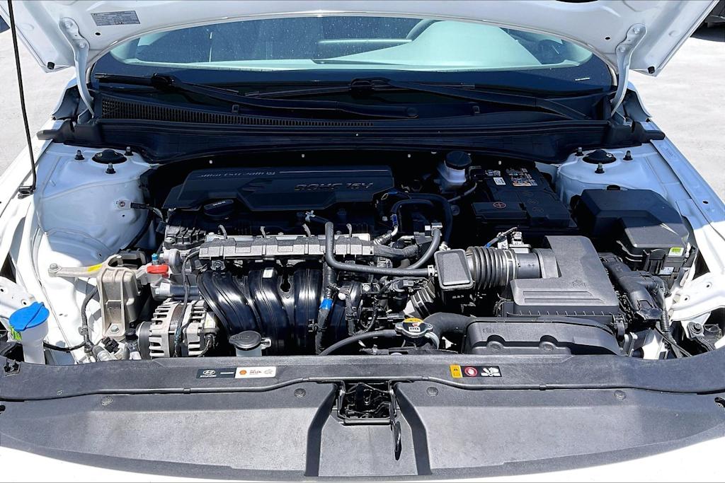 Thumbnail: 2024 Hyundai Elantra - 8