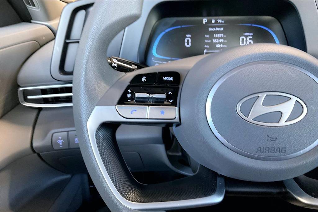 Thumbnail: 2024 Hyundai Elantra - 24