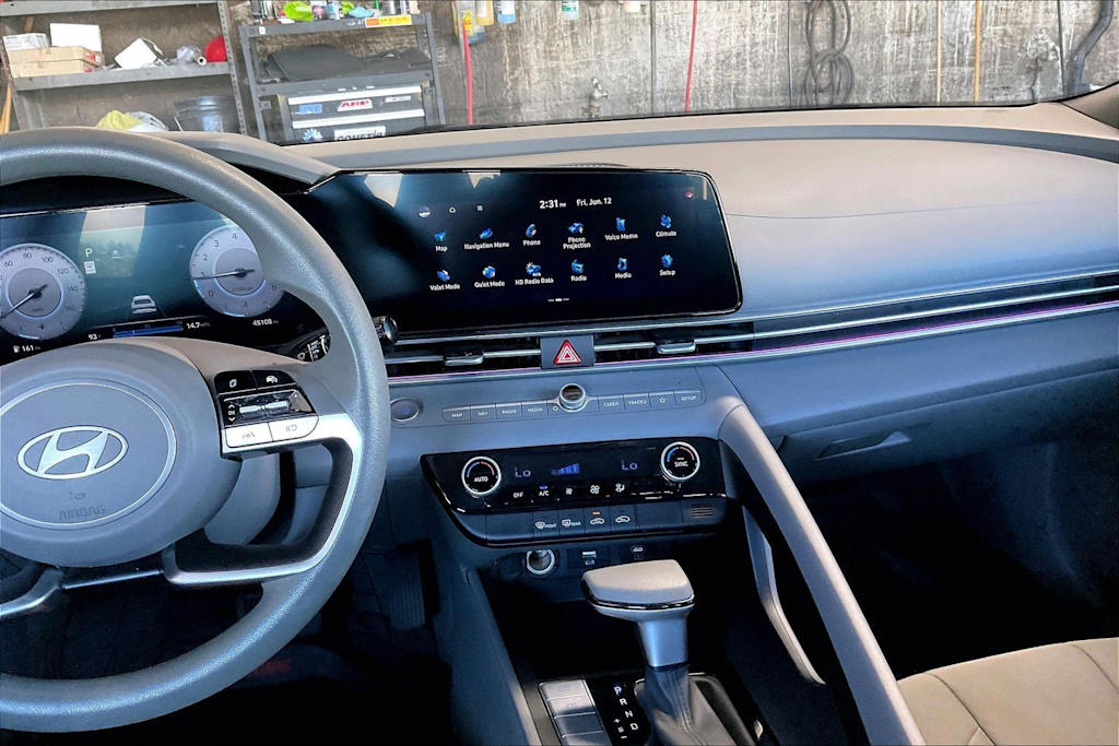 Thumbnail: 2024 Hyundai Elantra - 20