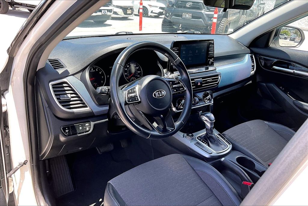 Thumbnail: 2021 Kia Seltos - 2