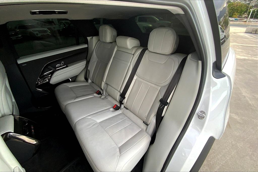 Thumbnail: 2023 Land Rover Range Rover Sport - 29