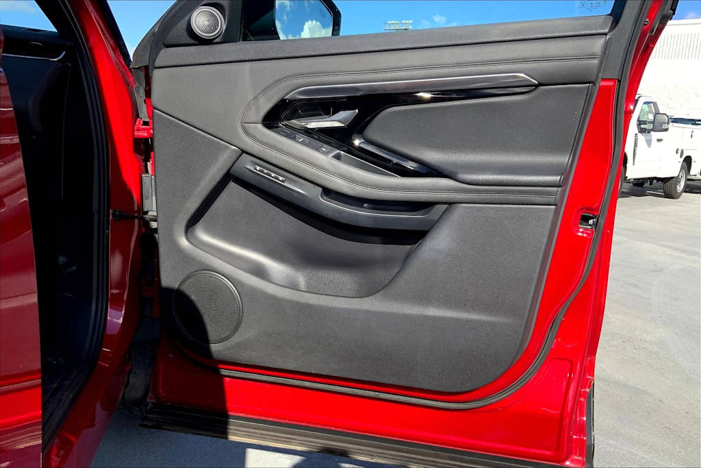 Thumbnail: 2020 Land Rover Range Rover Evoque - 28