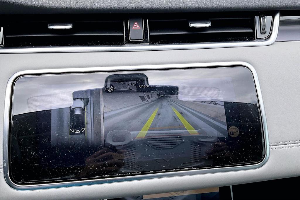 Thumbnail: 2021 Land Rover Range Rover Evoque - 25