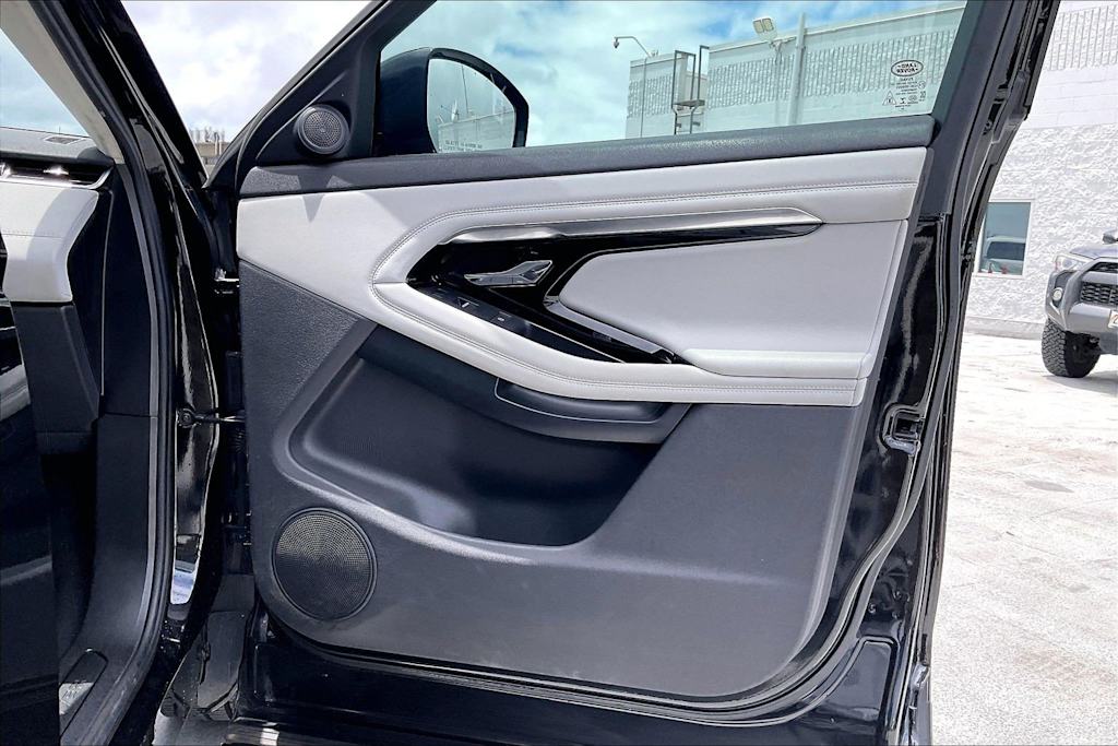 Thumbnail: 2021 Land Rover Range Rover Evoque - 27