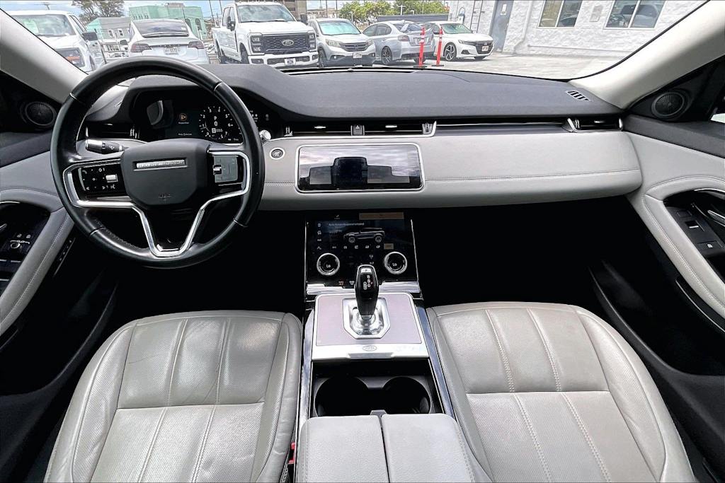 Thumbnail: 2021 Land Rover Range Rover Evoque - 2