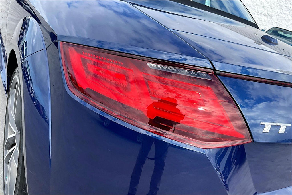 Thumbnail: 2017 Audi TT - 31