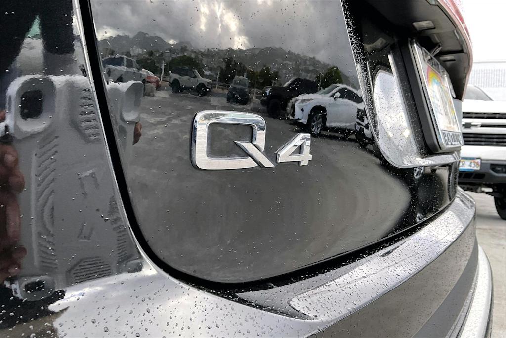 Thumbnail: 2024 Audi Q4 e-tron - 7