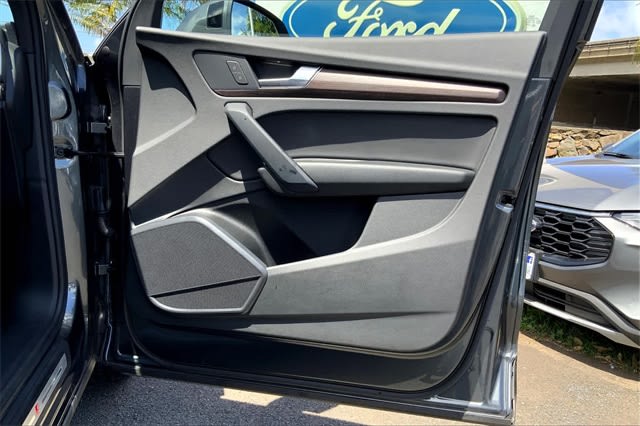 2023 Audi Q5 Premium 28