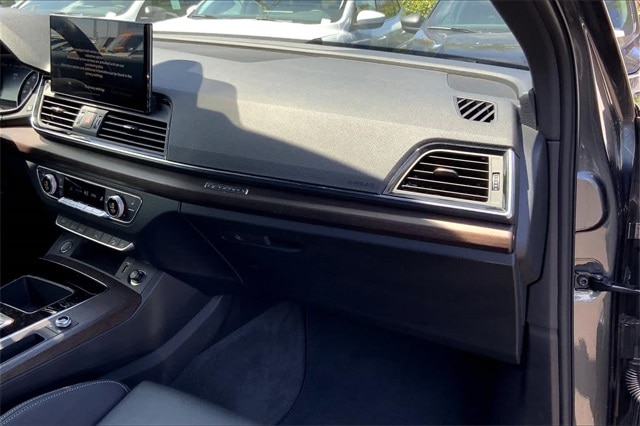 2023 Audi Q5 Premium 23