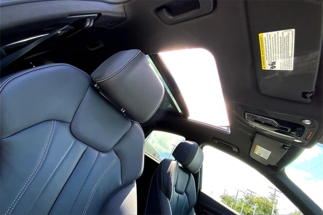 2023 Audi Q5 Premium 30