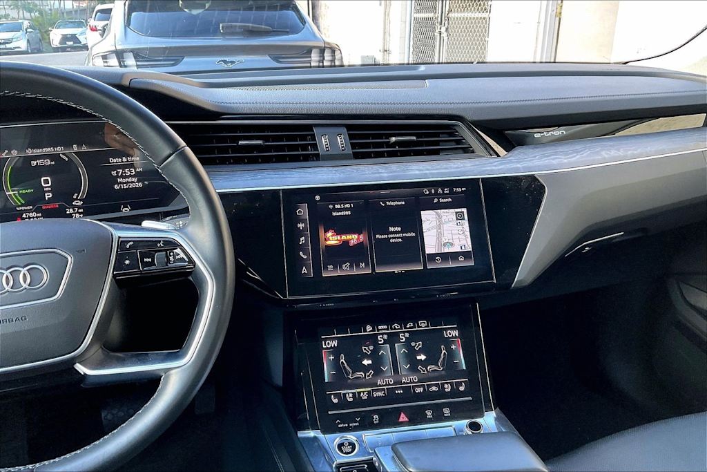 Thumbnail: 2024 Audi Q8 e-tron - 16