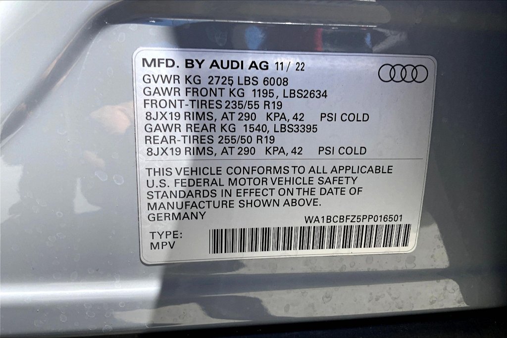 Thumbnail: 2023 Audi Q4 e-tron - 21