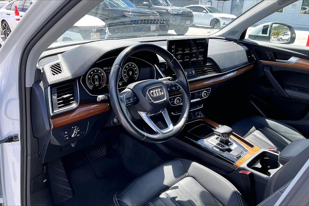 Thumbnail: 2023 Audi Q5 - 2