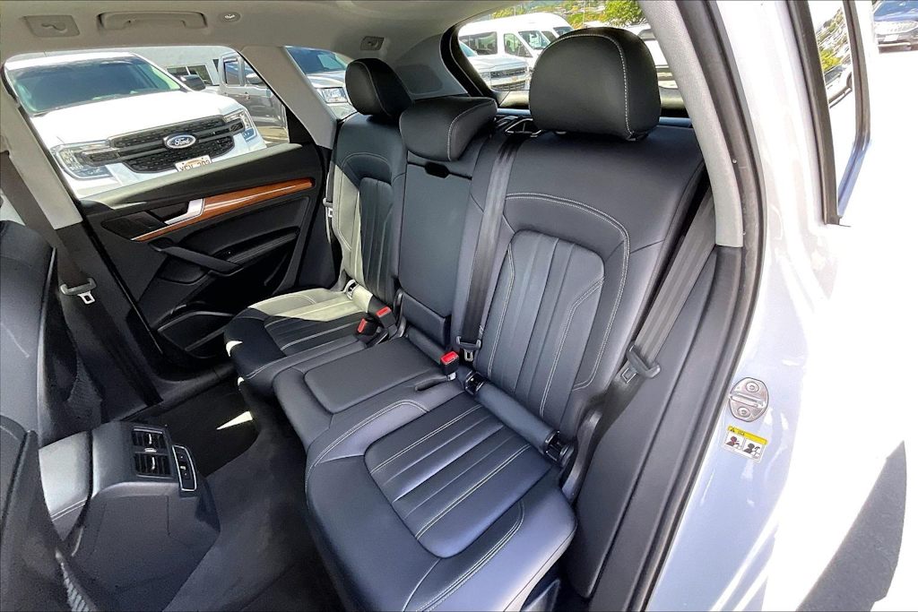 Thumbnail: 2023 Audi Q5 - 29