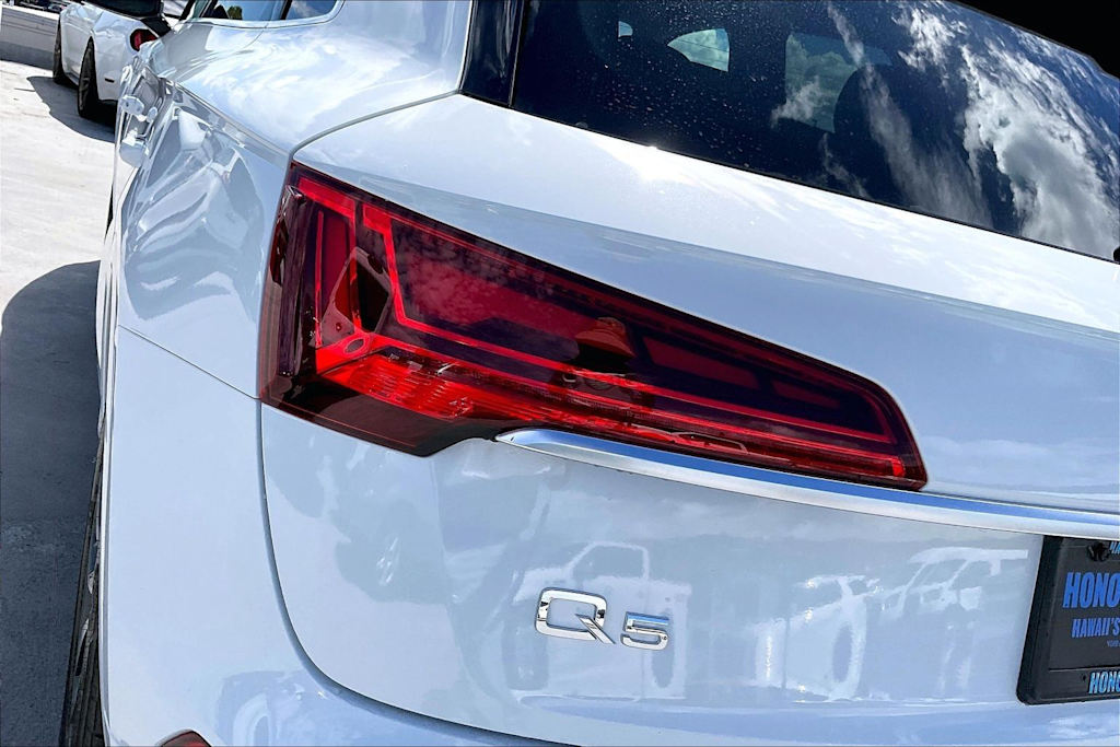 Thumbnail: 2023 Audi Q5 - 32
