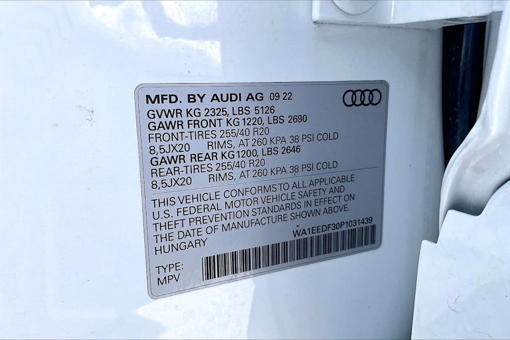 Thumbnail: 2023 Audi Q3 - 21