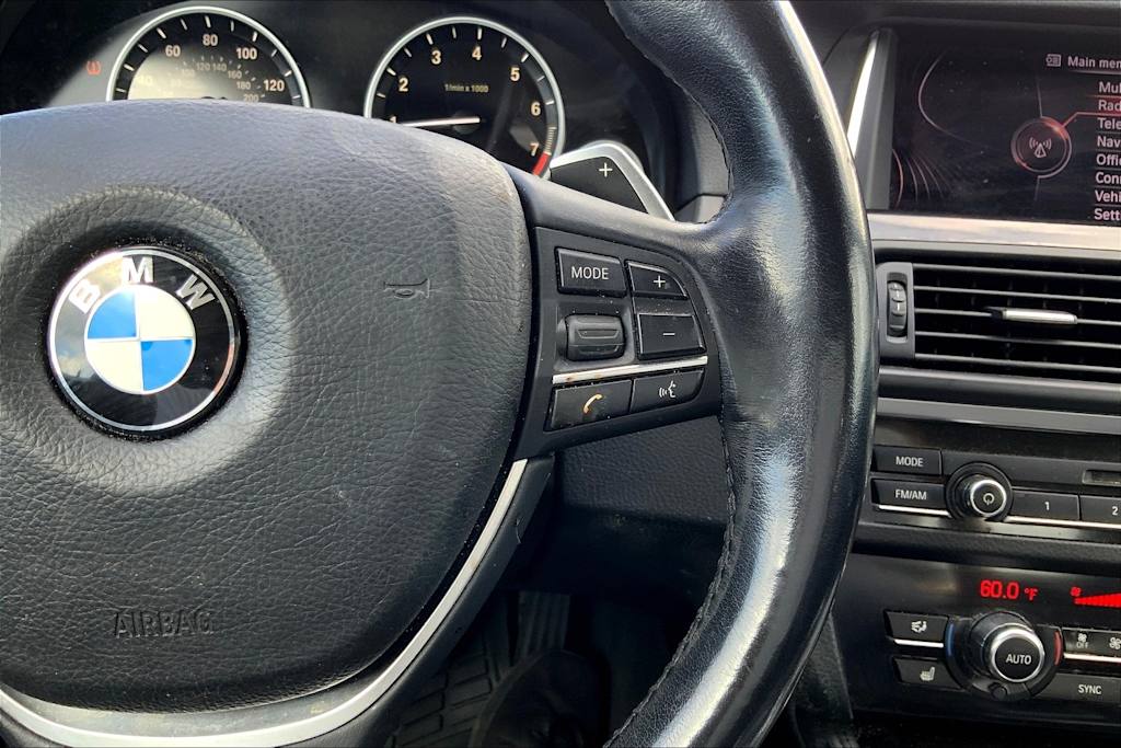 Thumbnail: 2016 BMW 5 Series - 25