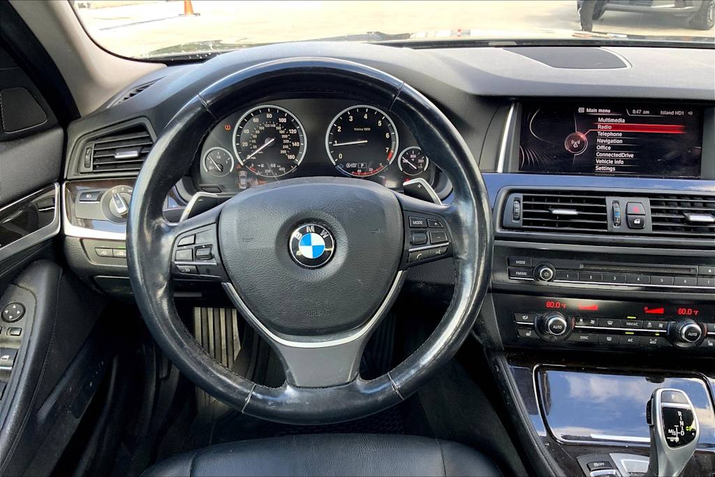 Thumbnail: 2016 BMW 5 Series - 13