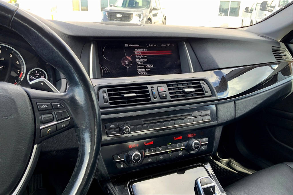 Thumbnail: 2016 BMW 5 Series - 14