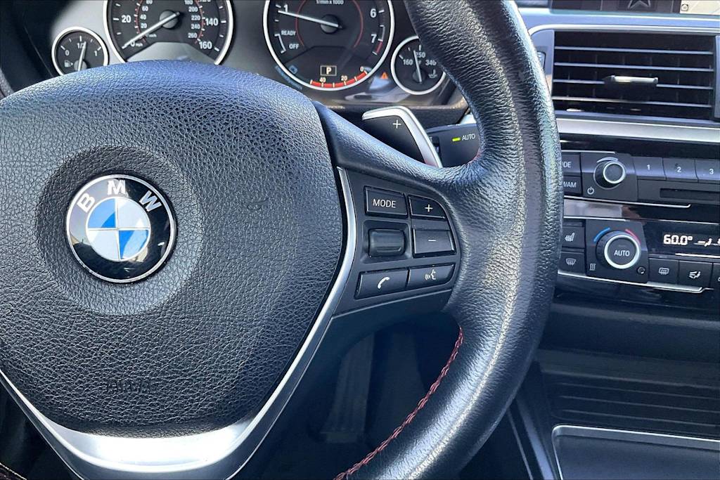 Thumbnail: 2018 BMW 3 Series - 25