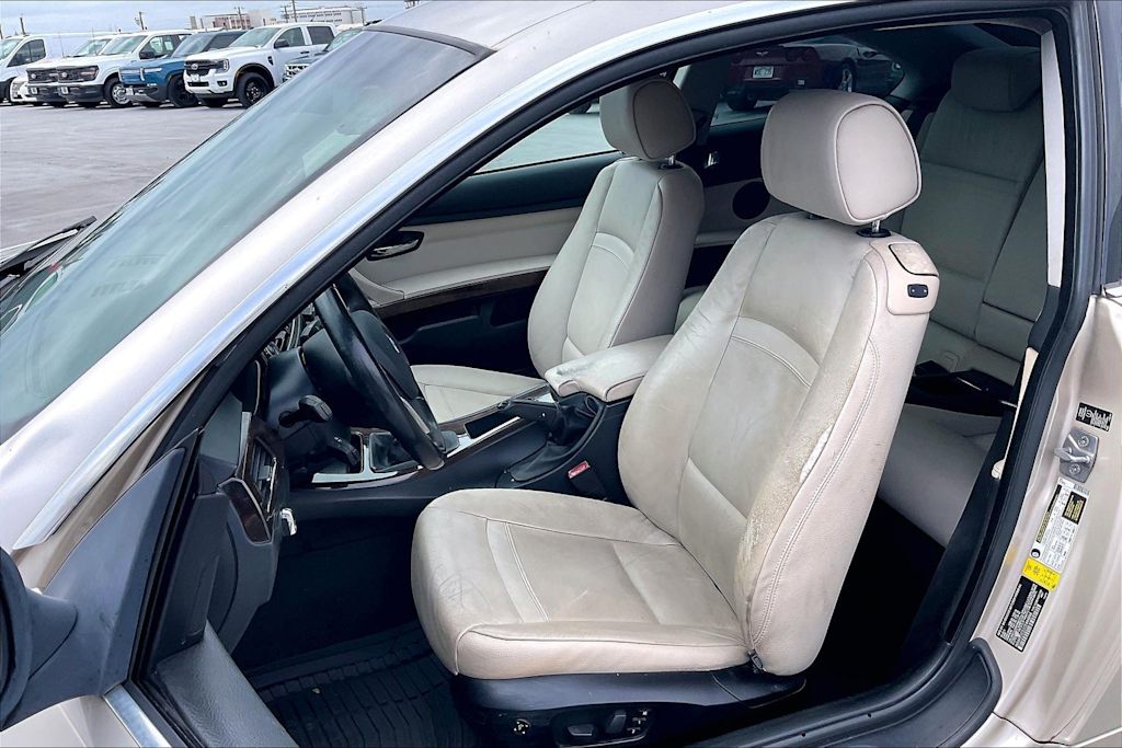 Thumbnail: 2012 BMW 3 Series - 11