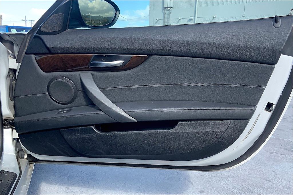 Thumbnail: 2013 BMW Z4 - 27